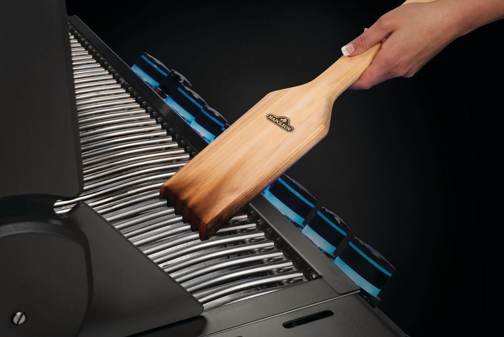 how to turn on a propane grill