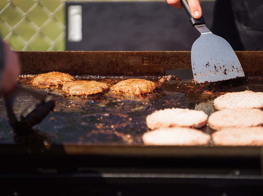 how to clean a rusty flat top grill