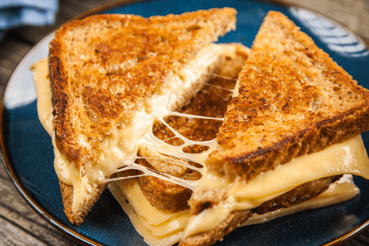 How To Make Grilled Cheese On The Grill And 10 Flavor Packed Add Ins