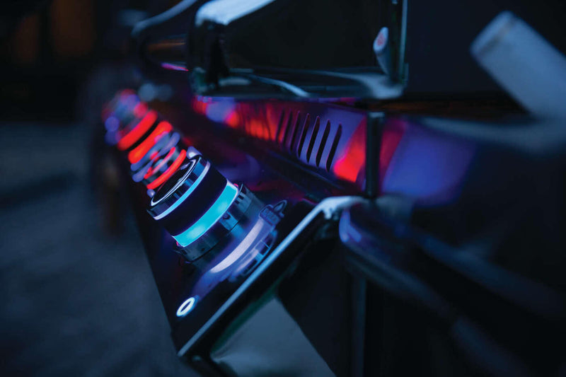 Napoleon Prestige PRO 825 RSBI Gas Grill at DDR BBQ Supply