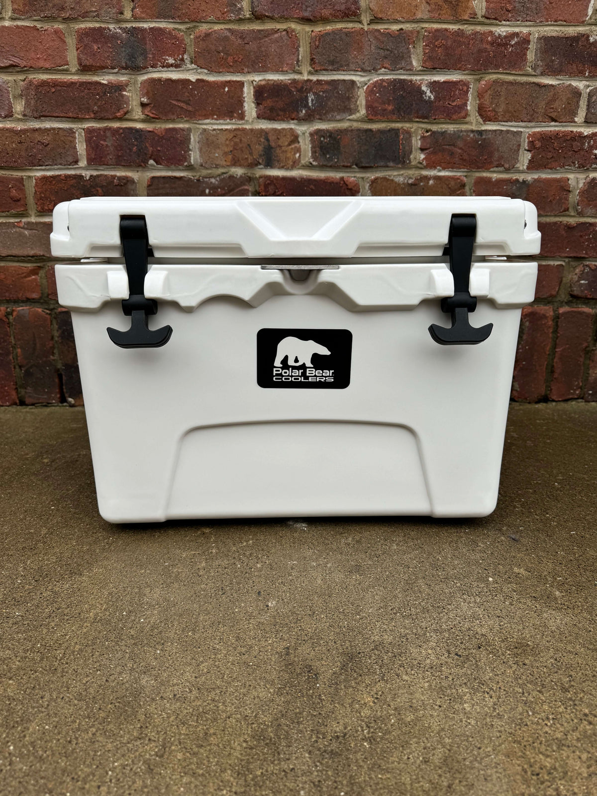 Keep Ice Up to 5 Days with Polar Bear 20 Hard Cooler