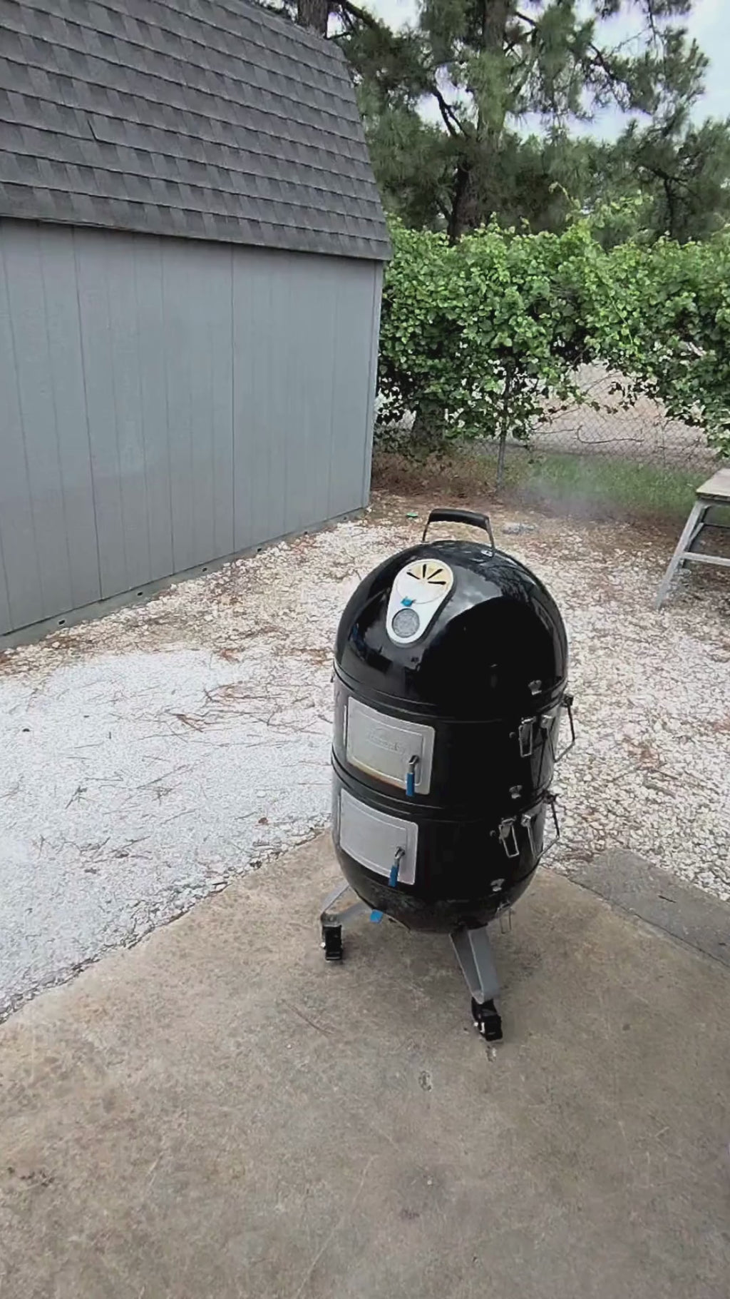 Juicy Meat Made Easy on the Apollo 22 Charcoal Grill